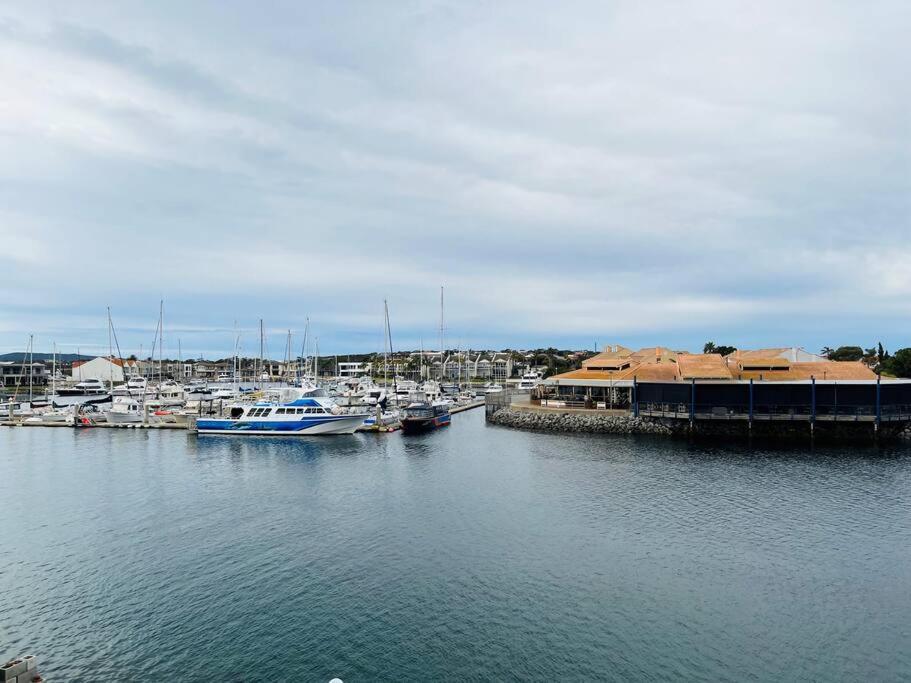 Waterfront Townhouse - Picturesque Marina Views Apartment Port Lincoln Exterior photo